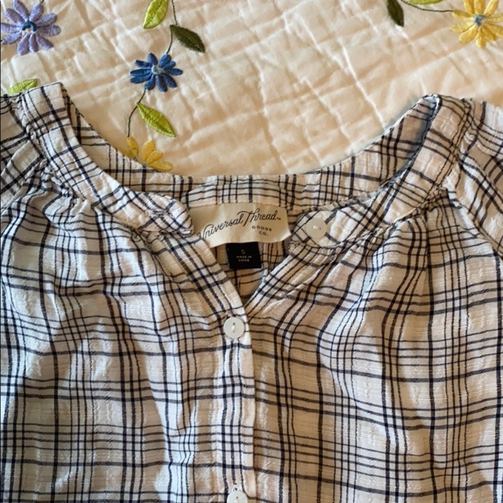 Universal Thread button up checkered top - Picture 2 of 3